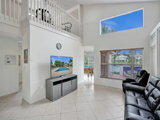 17931 SW 27th St, Miramar FL 33029