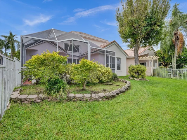 17931 SW 27th St, Miramar FL 33029