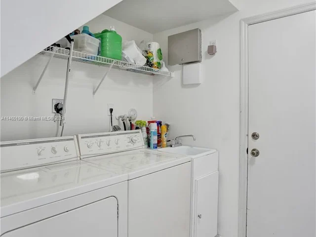 17931 SW 27th St, Miramar FL 33029