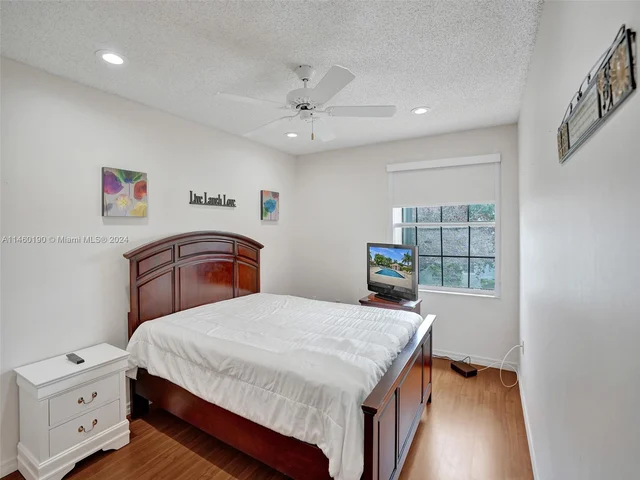 17931 SW 27th St, Miramar FL 33029