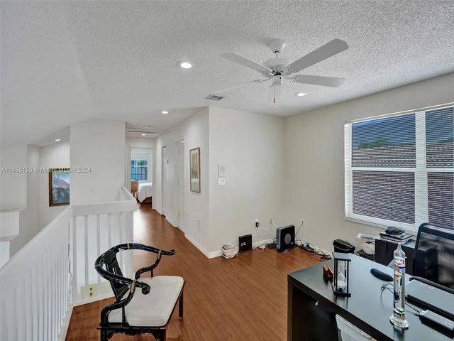 17931 SW 27th St, Miramar FL 33029