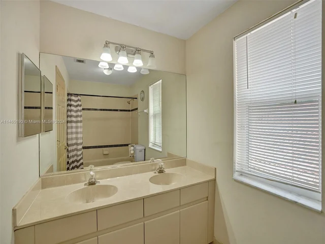 17931 SW 27th St, Miramar FL 33029