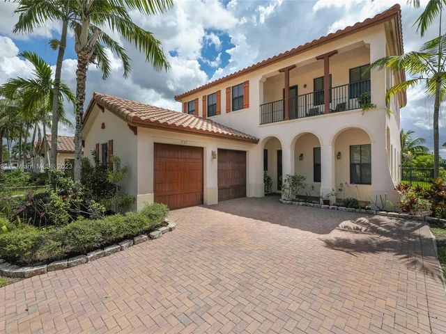 3725 NW 85th Ter, Cooper City FL 33024