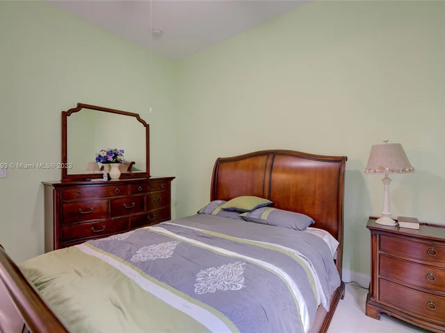 3725 NW 85th Ter, Cooper City FL 33024