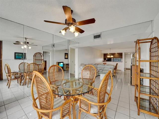 1532 Whitehall Dr # 403, Davie FL 33324