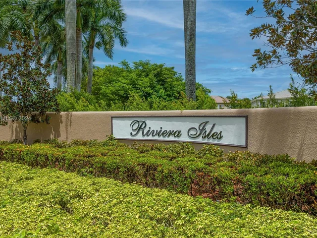 5202 SW 155th Ave, Miramar FL 33027