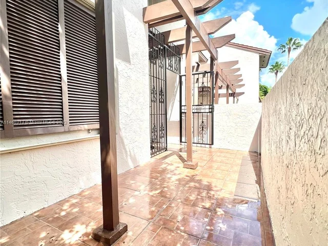 13350 SW 91st Ter # F, Miami FL 33186