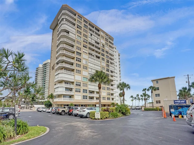 1012 N Ocean Blvd # 407, Pompano Beach FL 33062