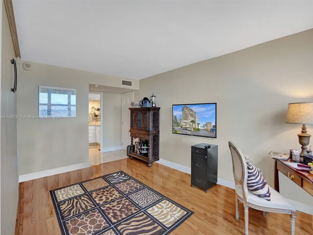 1012 N Ocean Blvd # 407, Pompano Beach FL 33062