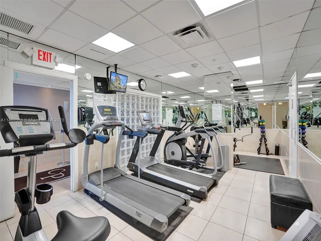 1012 N Ocean Blvd # 407, Pompano Beach FL 33062