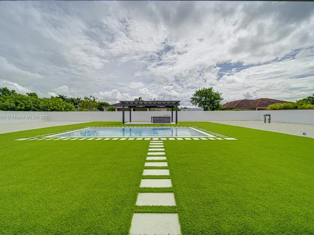 32333 SW 205th Ave, Homestead FL 33030