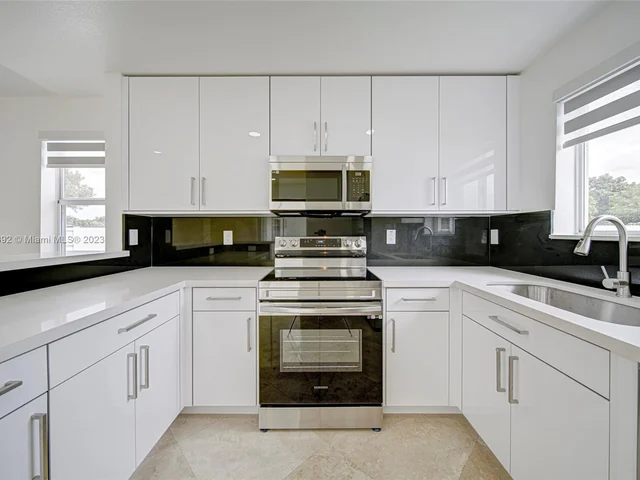 32333 SW 205th Ave, Homestead FL 33030