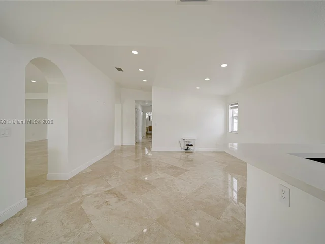 32333 SW 205th Ave, Homestead FL 33030