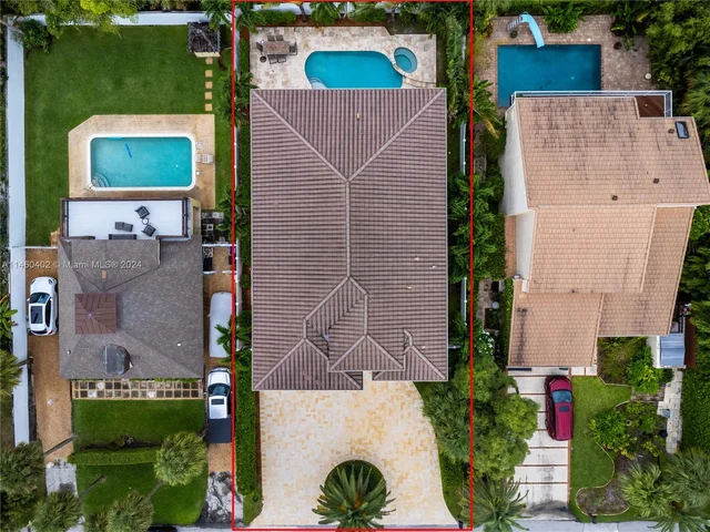 169 SE Wavecrest Way, Boca Raton FL 33432