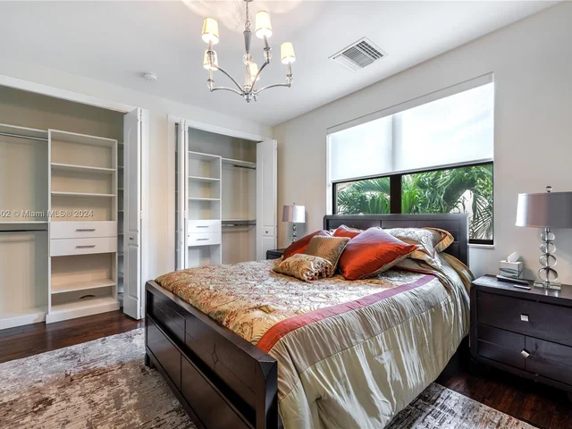 169 SE Wavecrest Way, Boca Raton FL 33432