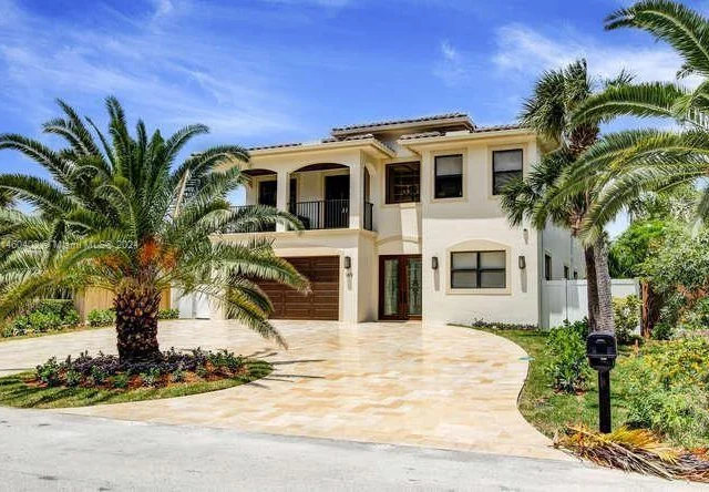 169 SE Wavecrest Way, Boca Raton FL 33432