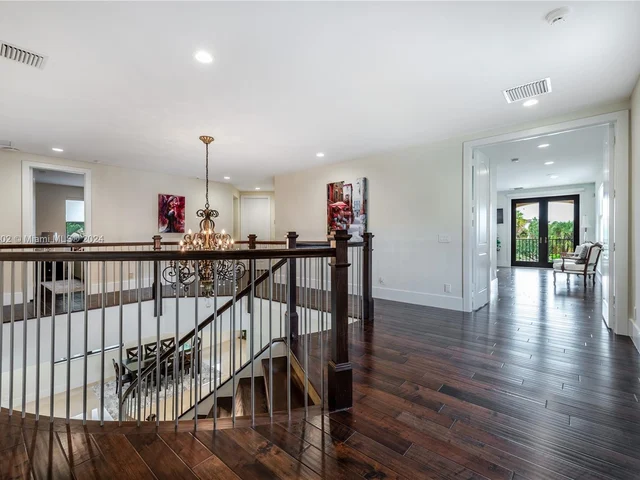 169 SE Wavecrest Way, Boca Raton FL 33432