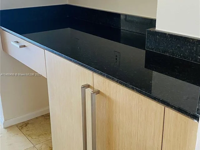 10275 Collins ave # 1227, Bal Harbour FL 33154