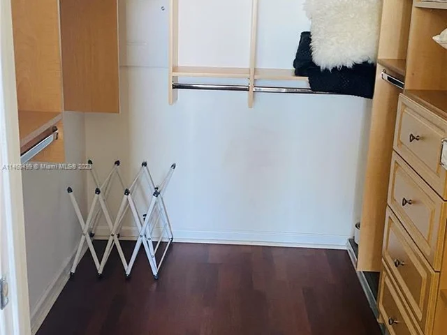 10275 Collins ave # 1227, Bal Harbour FL 33154