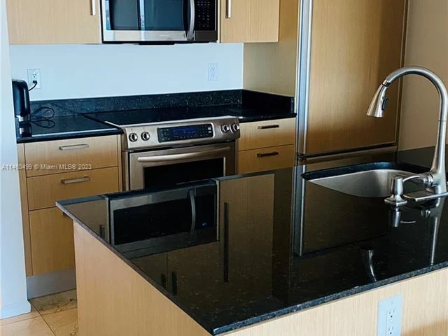 10275 Collins ave # 1227, Bal Harbour FL 33154