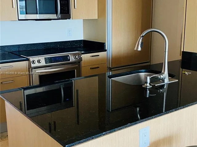 10275 Collins ave # 1227, Bal Harbour FL 33154