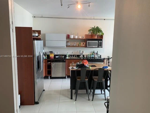 690 SW 1st Ct # 1723, Miami FL 33130