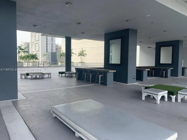 690 SW 1st Ct # 1723, Miami FL 33130