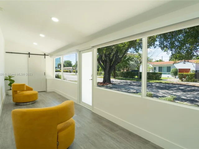 41 NW 40th Ave, Miami FL 33126