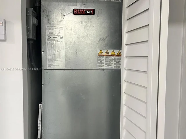 41 NW 40th Ave, Miami FL 33126