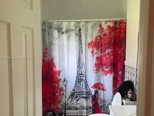 1137 NW 58th Ter, Miami FL 33127