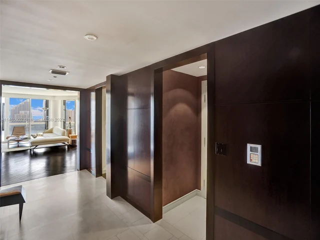 2600 Island Blvd # 1601, Aventura FL 33160