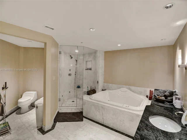 2600 Island Blvd # 1601, Aventura FL 33160