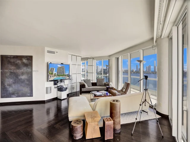 2600 Island Blvd # 1601, Aventura FL 33160