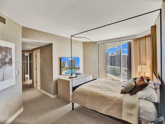 2600 Island Blvd # 1601, Aventura FL 33160