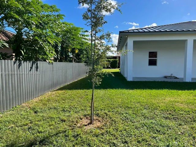 17371 SW 300 STREET, Homestead FL 33030