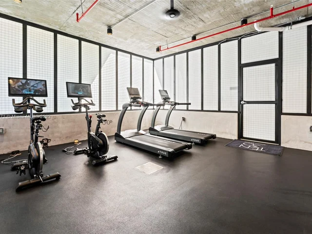 1030 15th St # 203, Miami Beach FL 33139