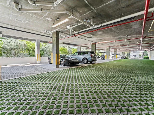 1030 15th St # 203, Miami Beach FL 33139