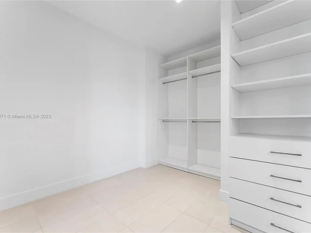 1030 15th St # 203, Miami Beach FL 33139