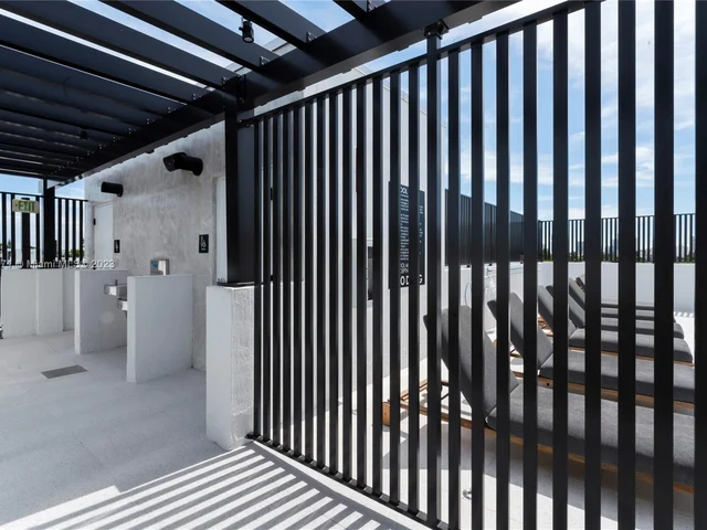 1030 15th St # 203, Miami Beach FL 33139