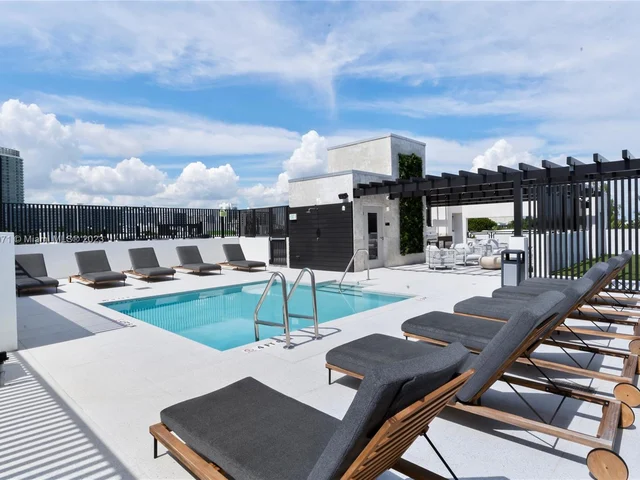 1030 15th St # 203, Miami Beach FL 33139