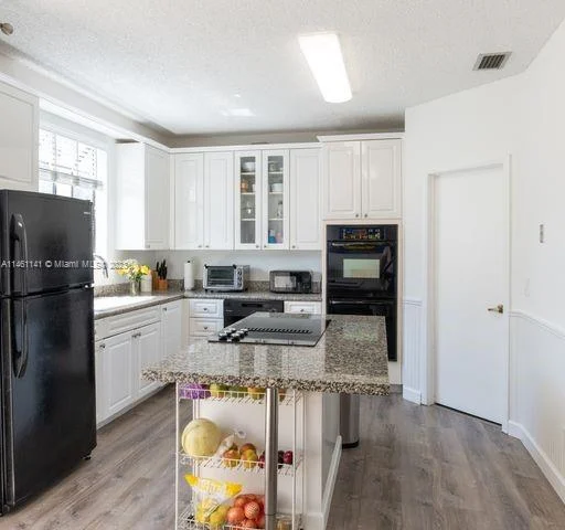 21376 Marina Cove Cir # C, Aventura FL 33180