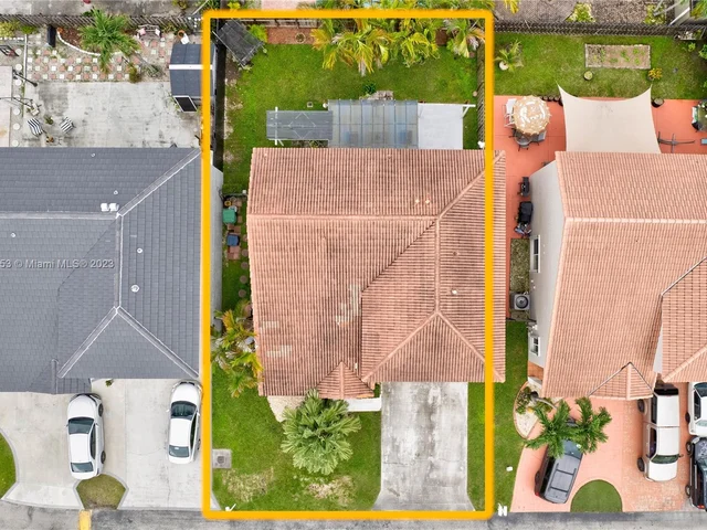7251 SW 158th Pl, Miami FL 33193