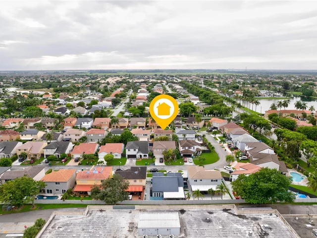 7251 SW 158th Pl, Miami FL 33193