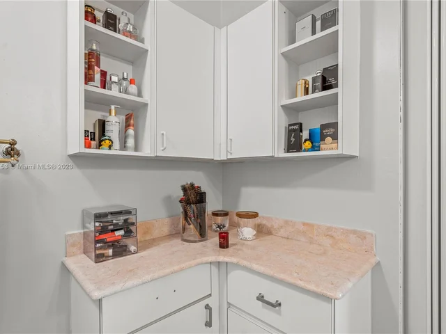 7251 SW 158th Pl, Miami FL 33193