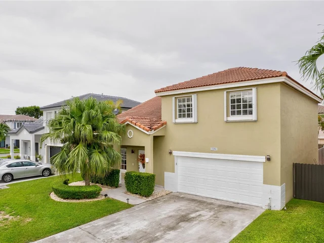 7251 SW 158th Pl, Miami FL 33193
