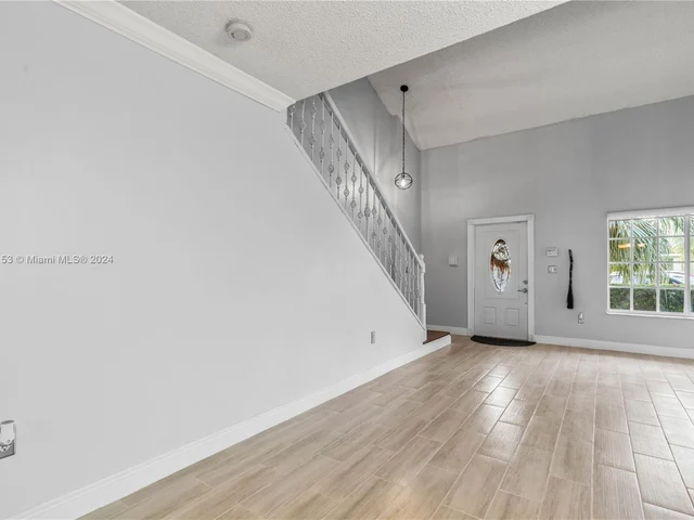 7251 SW 158th Pl, Miami FL 33193