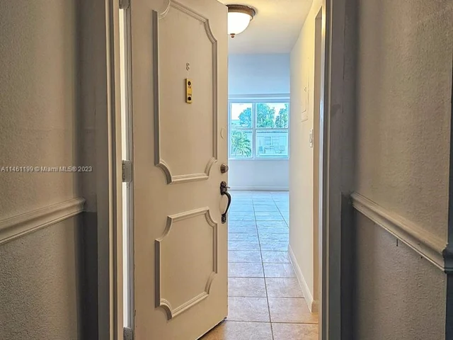 3702 NE 171st St # 8, North Miami Beach FL 33160