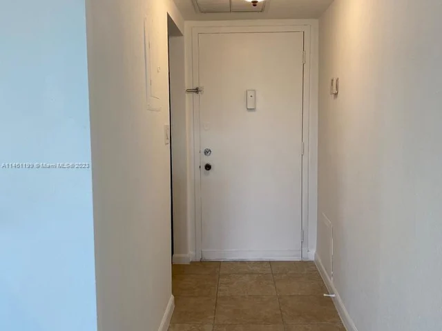 3702 NE 171st St # 8, North Miami Beach FL 33160