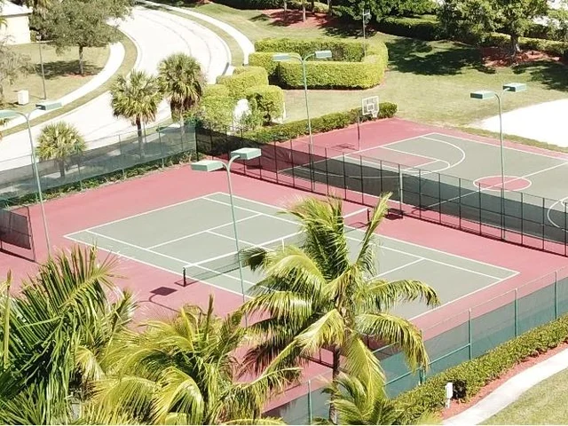 1588 SW 191st Ave, Pembroke Pines FL 33029