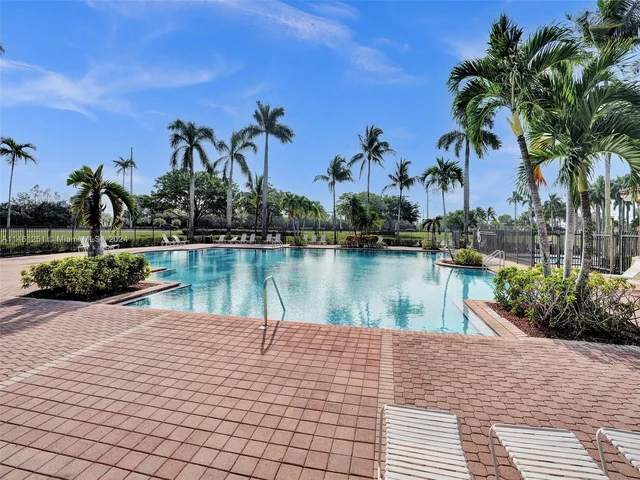 1588 SW 191st Ave, Pembroke Pines FL 33029